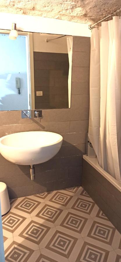 Casa Nella Pietra Viva Appartement Bari Buitenkant foto