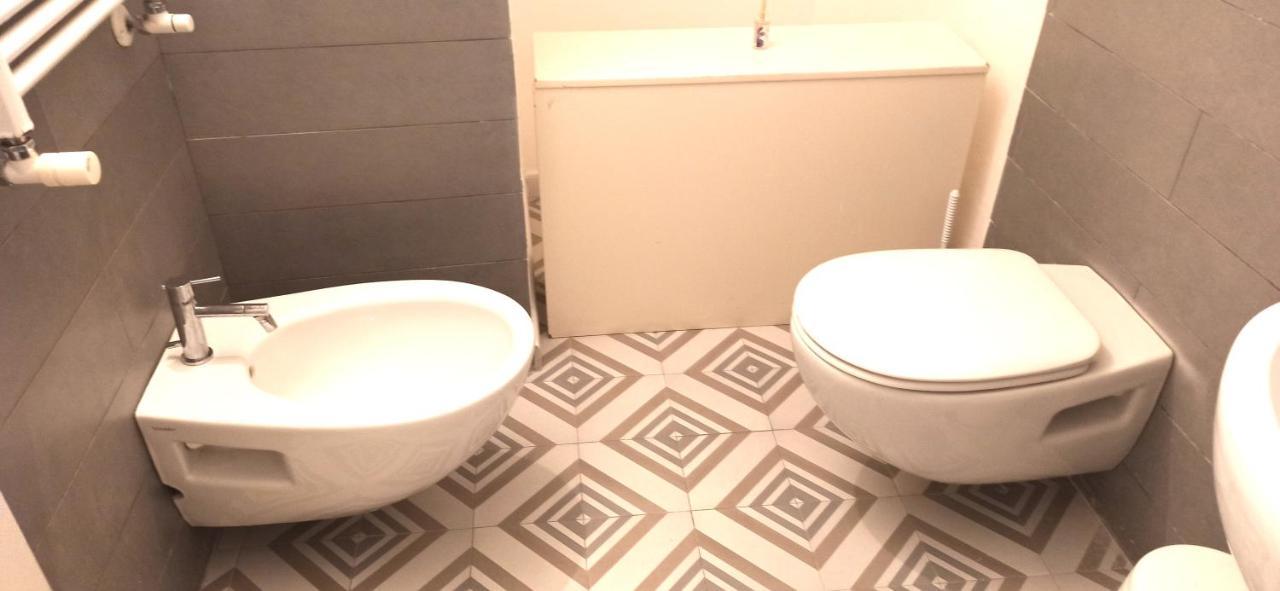 Casa Nella Pietra Viva Appartement Bari Buitenkant foto